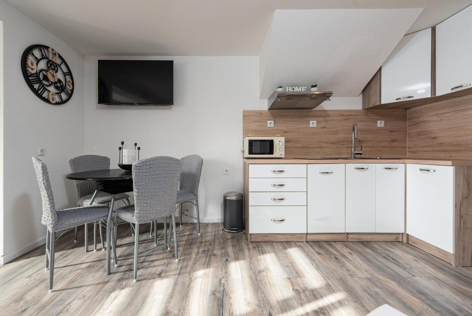 ויר Nena Apartmani מראה חיצוני תמונה